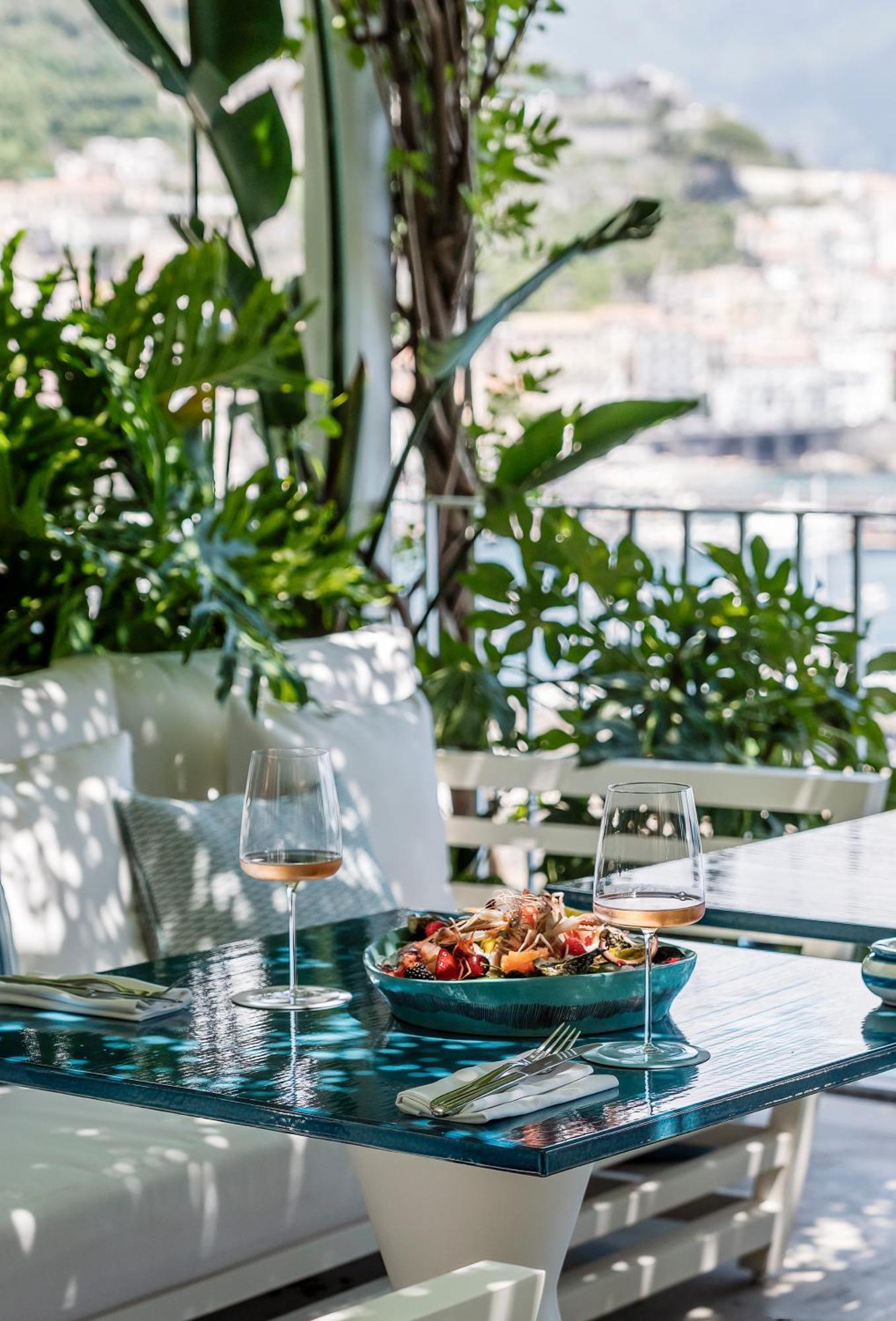 Hotel Mirאמאלפי מראה חיצוני תמונה